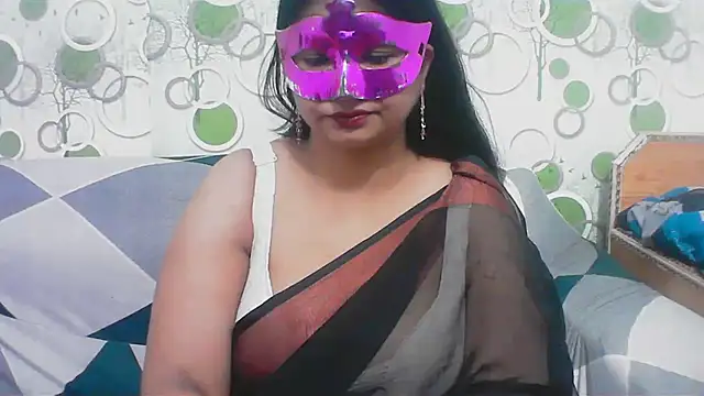 Snapshot of hard_to_do__ chatting on 07/10/26, 05:37 hard to do online show from 07/10/26, 05:37