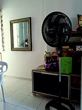 suzygleice online show from 03/27/26, 03:56