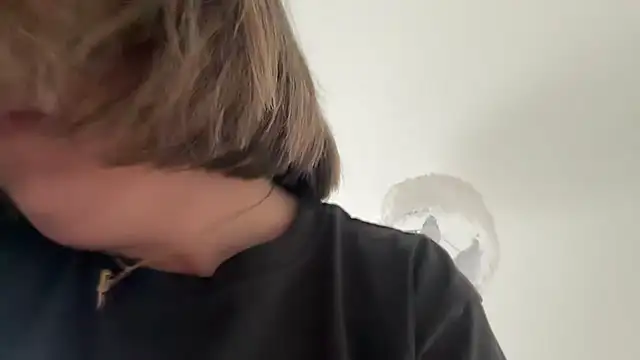 annabellewarick online show from 04/23/26, 05:04