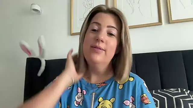 annabellewarick online show from 06/04/26, 06:19