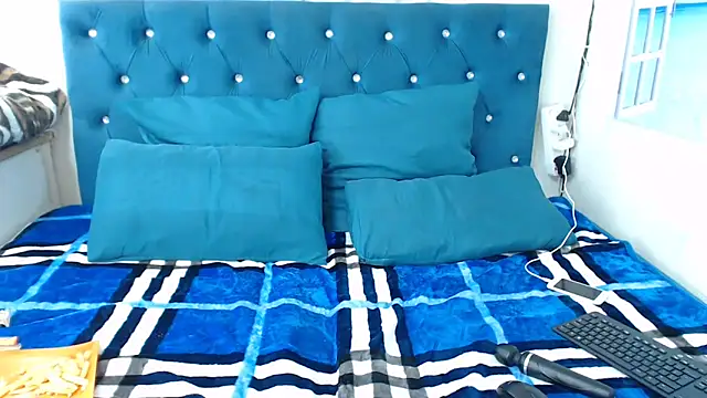 CuteBubbles13th online show from 04/20/26, 12:30