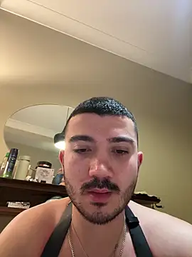 Snapshot of s_eren chatting on 03/08/26, 08:34 s eren online show from 03/08/26, 08:34