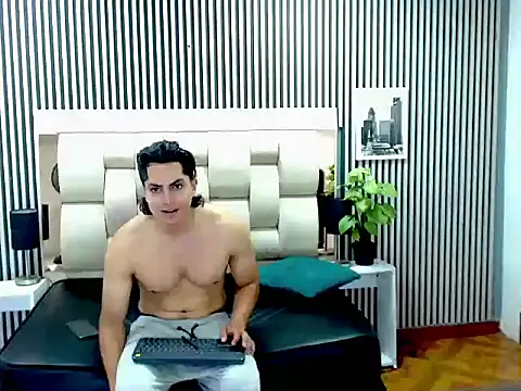 Snapshot of Alex_Wolft chatting on 05/09/26, 12:32 Alex Wolft online show from 05/09/26, 12:32