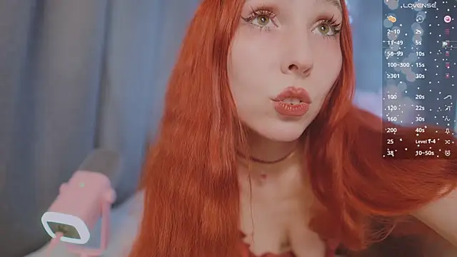 Snapshot of x__sexykitten666__x chatting on 05/10/26, 04:12 x sexykitten666 x online show from 05/10/26, 04:12