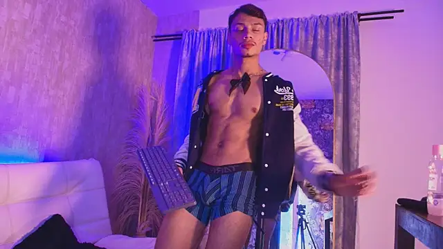 davis saint online show from 04/06/26, 11:22