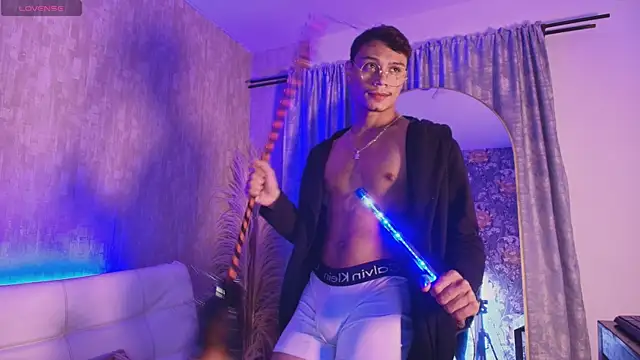 davis saint online show from 04/07/26, 11:32