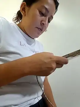 Dr Edna naughty online show from 06/30/26, 02:34