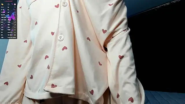 ErinnPieloch online show from 04/21/26, 08:23