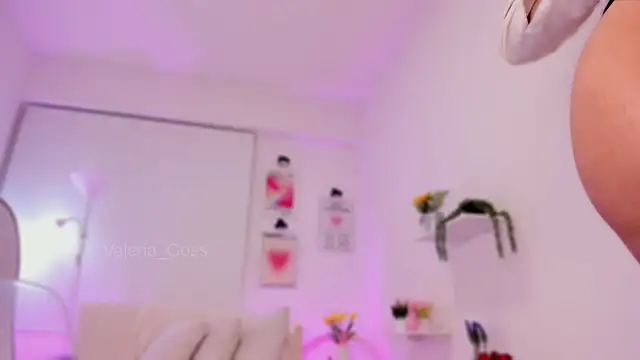 Snapshot of ValeriaGoss chatting on 04/02/26, 10:29 ValeriaGoss online show from 04/02/26, 10:29