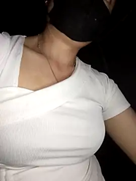 Bling-pusy online show from 04/16/26, 01:12