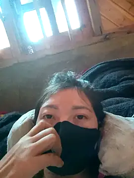 Bling-pusy online show from 04/23/26, 03:41