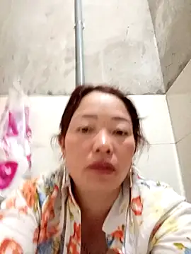 Yellow-pink online show from 04/11/26, 10:14