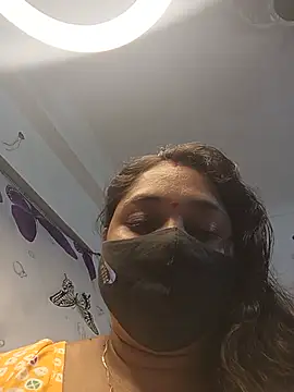 Snapshot of Tanvi_My_Girl chatting on 06/06/26, 06:23 Tanvi My Girl online show from 06/06/26, 06:23