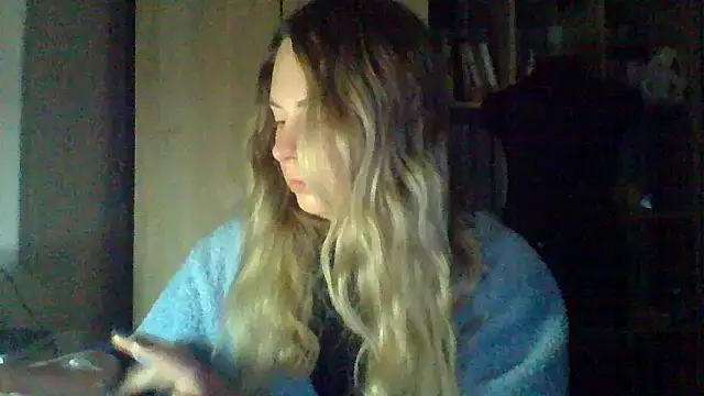 Mollie365 online show from 03/14/26, 01:44