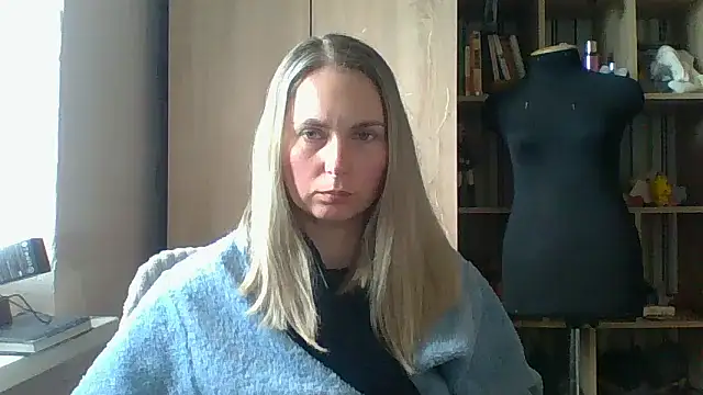 Mollie365 online show from 03/24/26, 10:42