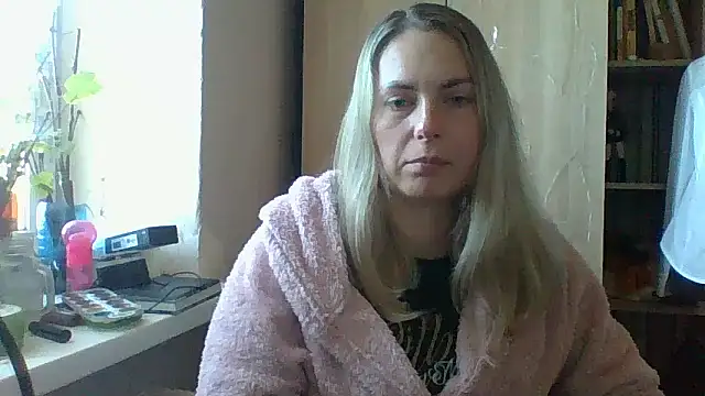 Mollie365 online show from 04/05/26, 10:45