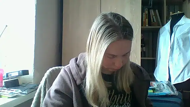 Mollie365 online show from 04/13/26, 10:32