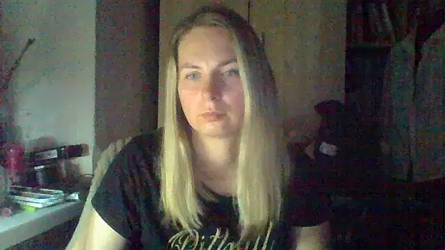 Mollie365 online show from 04/15/26, 09:04