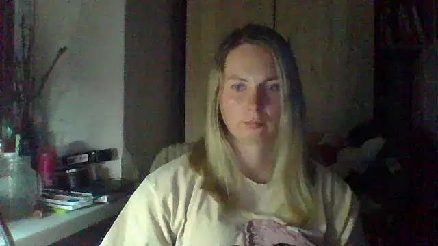 Mollie365 online show from 04/16/26, 06:41