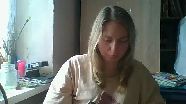 Mollie365 online show from 04/18/26, 10:08