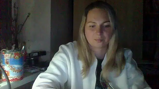 Mollie365 online show from 04/19/26, 06:43