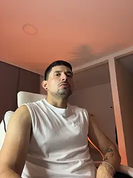 TroyeSavage online show from 04/13/26, 10:54