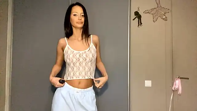 JonnaSzerszen online show from 04/13/26, 05:18