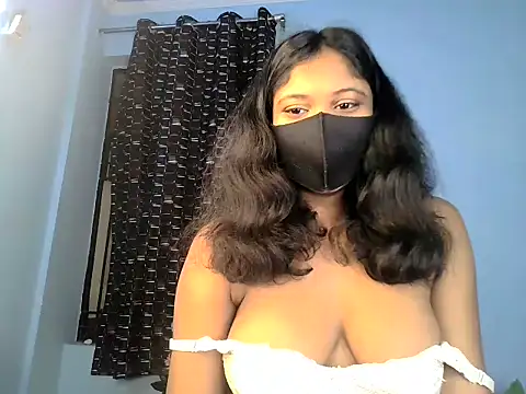 Snapshot of KASHISH_SINGH_ chatting on 05/13/26, 08:49 KASHISH SINGH online show from 05/13/26, 08:49