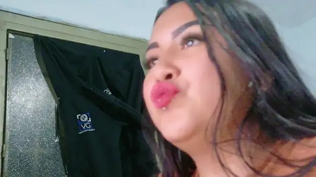 sexysofiaaa online show from 03/22/26, 01:42
