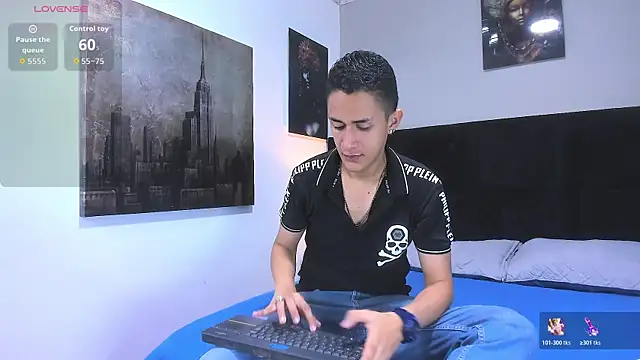 Snapshot of _Alan_Walker_1 chatting on 07/11/26, 03:15 Alan Walker 1 online show from 07/11/26, 03:15