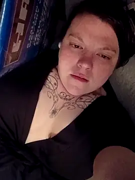 Sluttynoel online show from 04/29/26, 07:45