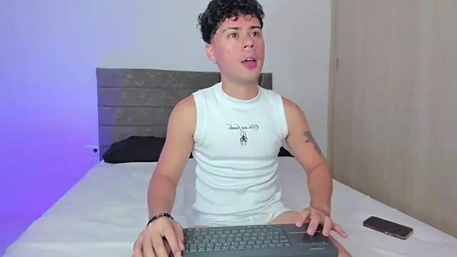 Soft Temptationxx online show from 04/14/26, 11:49