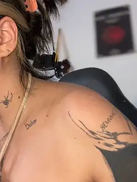 CarolQueen1  online show from 03/11/26, 02:23