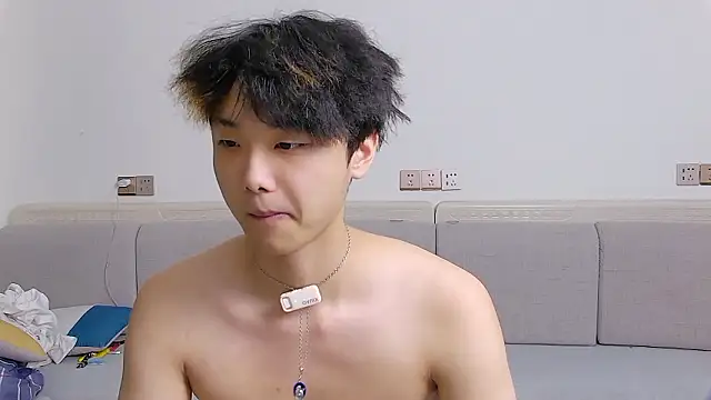 icecream-002 online show from 04/01/26, 01:23