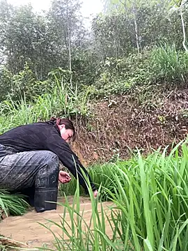 Sumi pusy online show from 04/24/26, 01:30