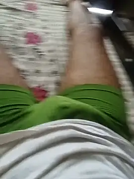 Snapshot of Parm_randhawa chatting on 07/04/26, 10:32 Parm randhawa online show from 07/04/26, 10:32