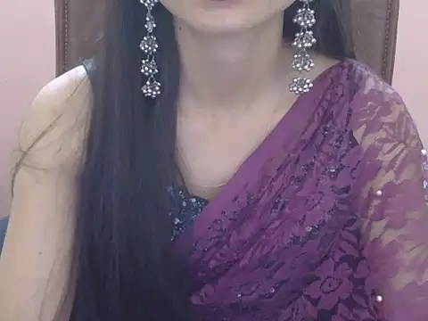 Snapshot of Lovely_Ananta chatting on 06/15/26, 05:26 Lovely Ananta online show from 06/15/26, 05:26