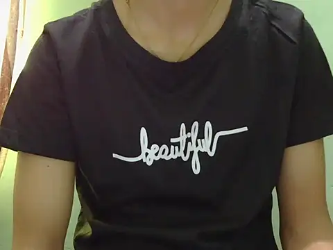 Snapshot of Lovely_Ananta chatting on 07/30/26, 11:20 Lovely Ananta online show from 07/30/26, 11:20