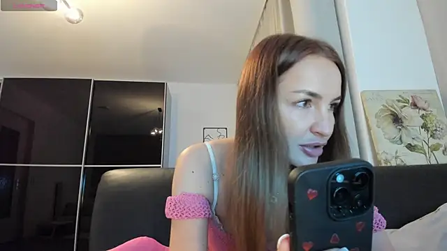 LunaWalter online show from 03/17/26, 08:56