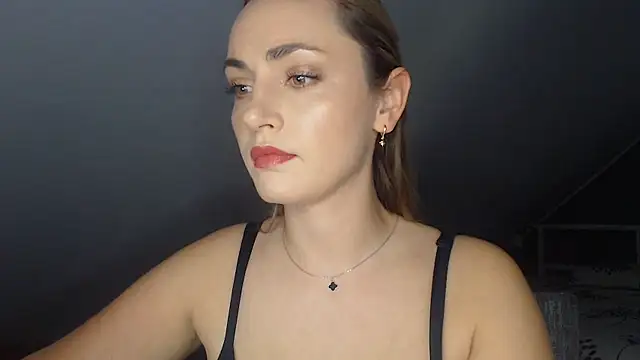 Snapshot of ScarlettSensitive chatting on 05/29/26, 06:22 ScarlettSensitive online show from 05/29/26, 06:22