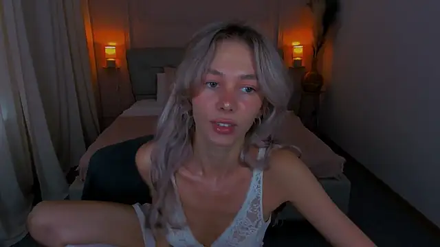 LuluAlis online show from 07/10/26, 02:19