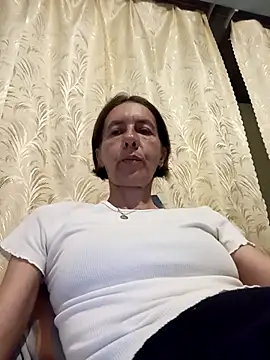 Snapshot of Tania9876 chatting on 06/05/26, 06:57 Tania9876 online show from 06/05/26, 06:57