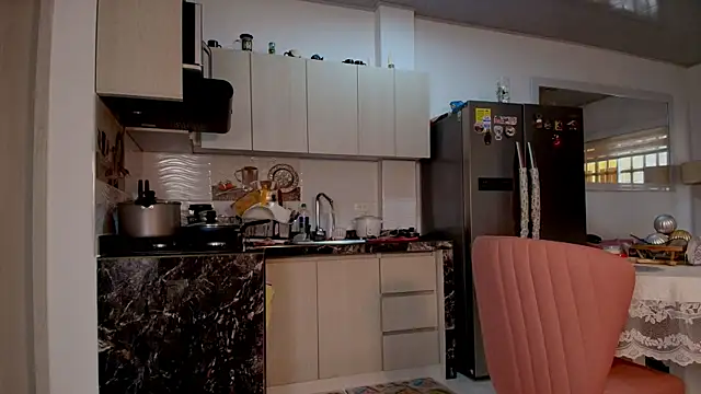 Serafina del Mar   online show from 04/28/26, 04:23