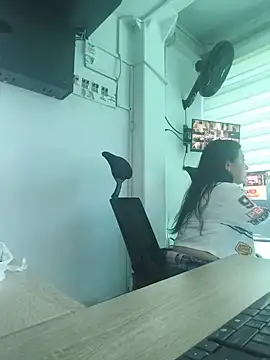 Scarlet Passion online show from 05/23/26, 02:43
