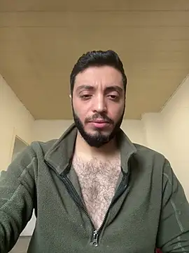 Snapshot of SoftAmjad chatting on 03/31/26, 12:38 SoftAmjad online show from 03/31/26, 12:38