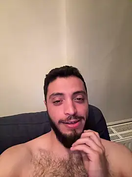 Snapshot of SoftAmjad chatting on 04/16/26, 09:15 SoftAmjad online show from 04/16/26, 09:15