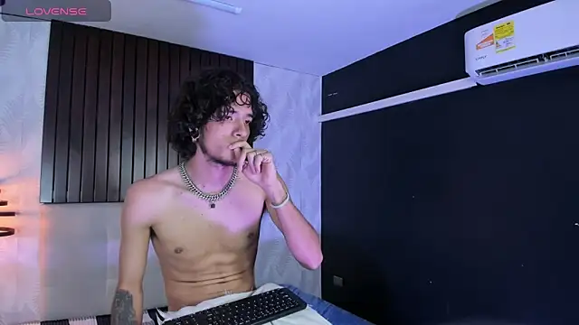 Skinny Mac online show from 04/16/26, 09:39