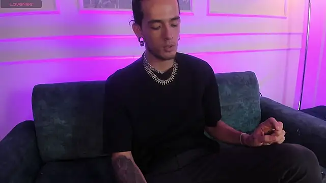 Skinny Mac online show from 06/04/26, 05:52