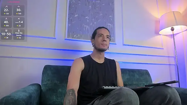 Skinny Mac online show from 06/09/26, 01:45