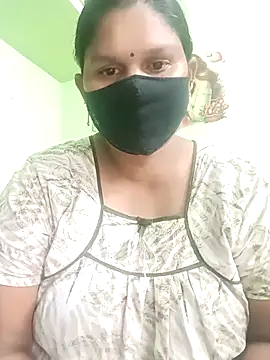 Snapshot of telugutanuja_ chatting on 04/17/26, 02:14 telugutanuja online show from 04/17/26, 02:14